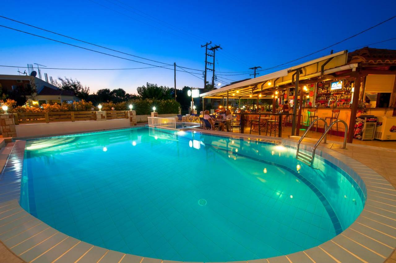 Apollon Hotel Plános